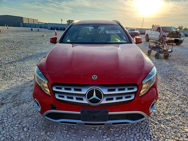 2018 MERCEDES-BENZ GLA — DIRF