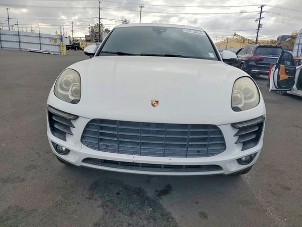 2017 PORSCHE MACAN — DIRF