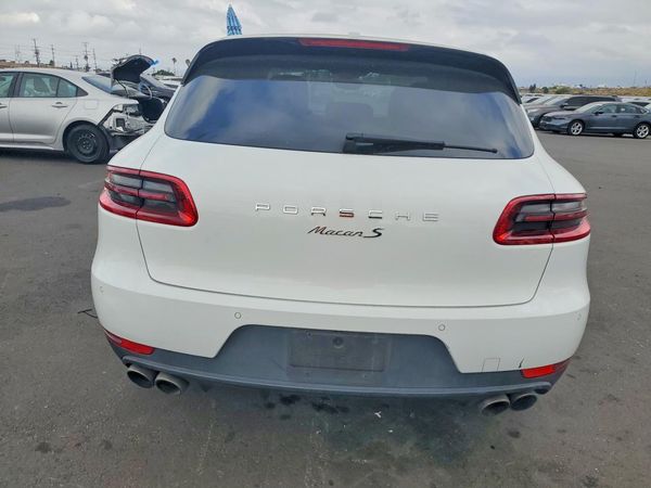 2017 PORSCHE MACAN — DIRR