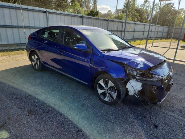 2019 HYUNDAI IONIQ — Passenger 3/4