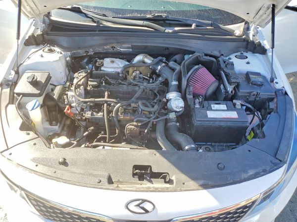 2016 KIA OPTIMA — Engine bay