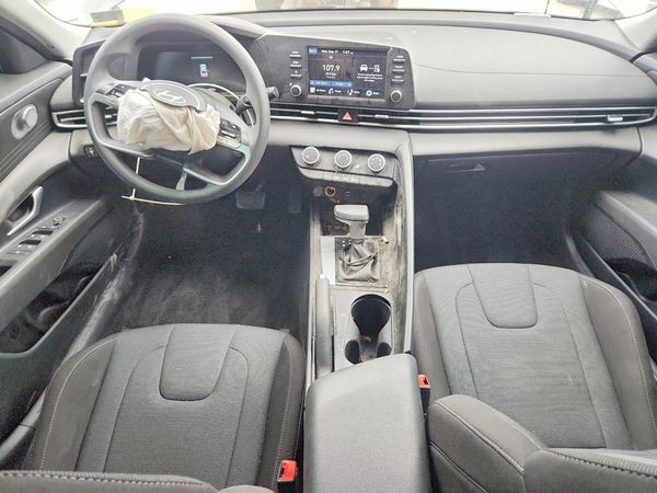 2026 HYUNDAI ELANTRA SE — CKPT