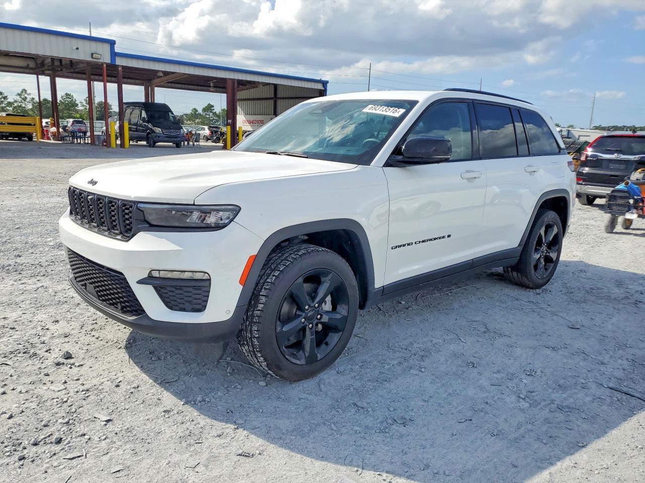 2023 JEEP CHEROKEE Limited — Front 3/4