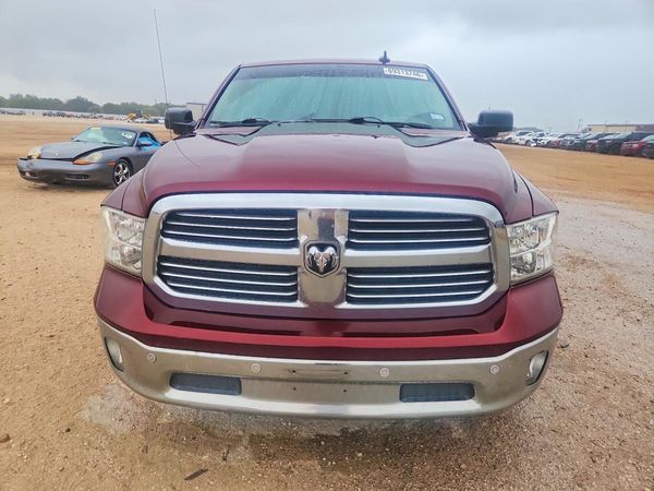 2016 RAM 1500 SLT CREW CAB 4X4 — DIRF
