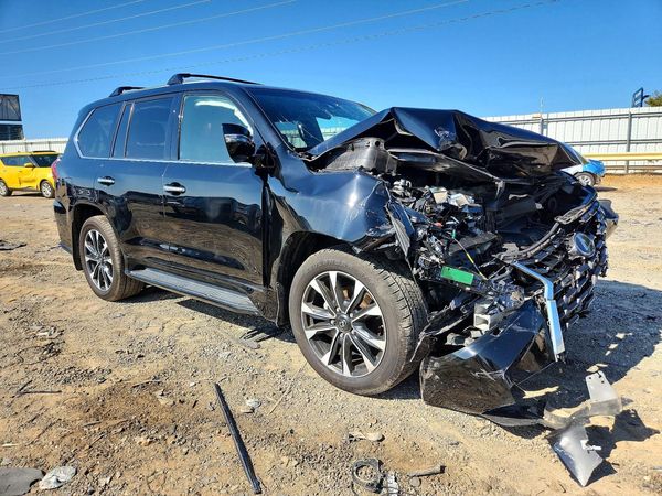 2021 LEXUS LX570 570 Luxury — Passenger 3/4