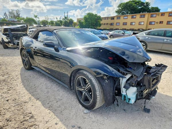2025 FORD MUSTANG I4 — Passenger 3/4