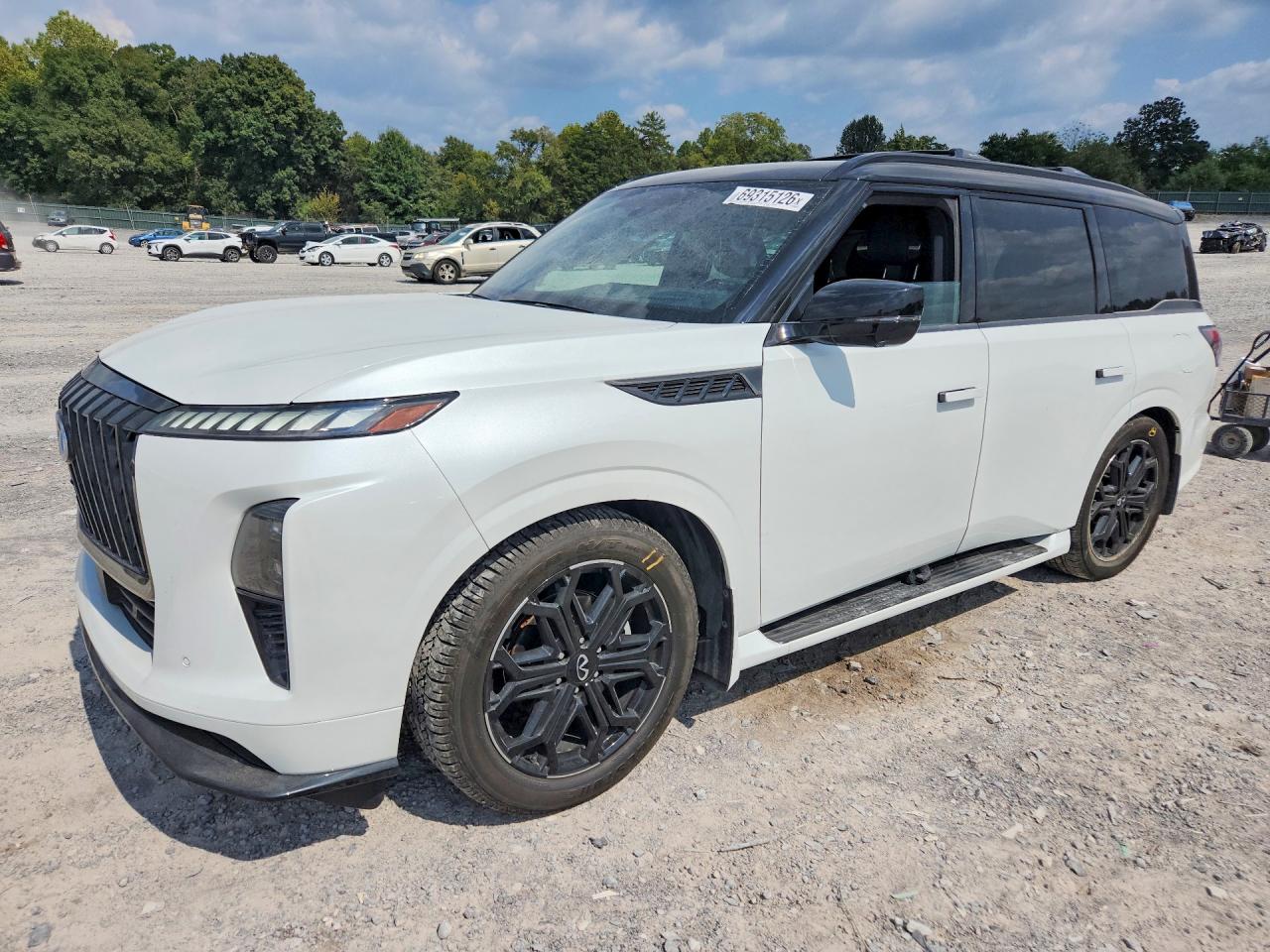 2026 INFINITI QX80 — Front 3/4