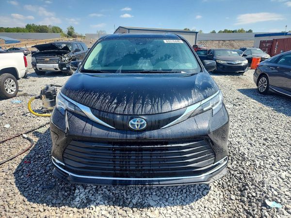 2022 TOYOTA SIENNA — DIRF