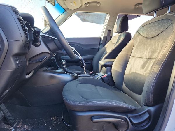 2018 KIA SOUL — DENT