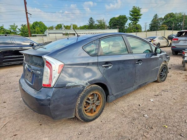 2012 TOYOTA PRIUS — PSRA