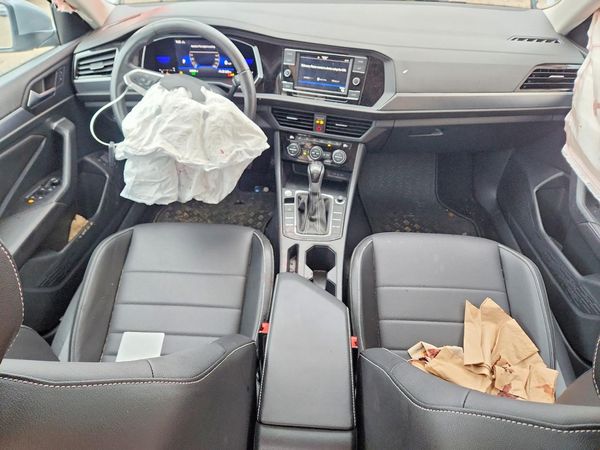 2023 VOLKSWAGEN JETTA SE w/ Sunroof — CKPT