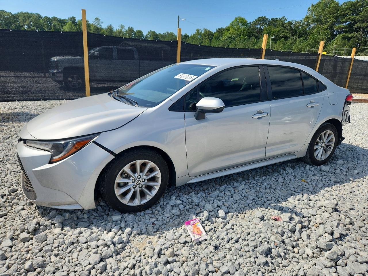 2021 TOYOTA COROLLA LE w/Premium pkg2 — Front 3/4
