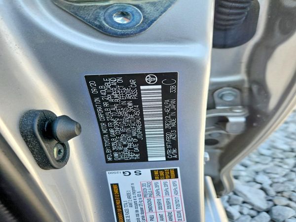 2021 TOYOTA COROLLA LE w/Premium pkg2 — VINS