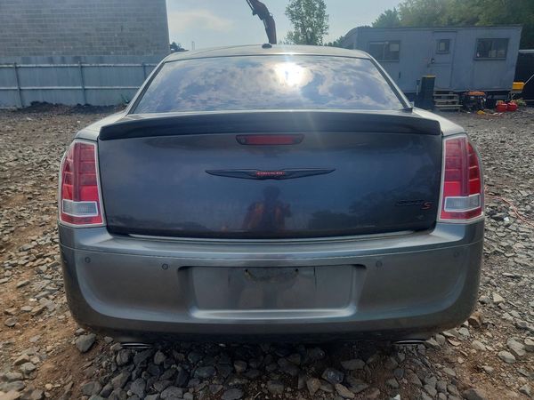 2012 CHRYSLER 300 300S V6 — DIRR
