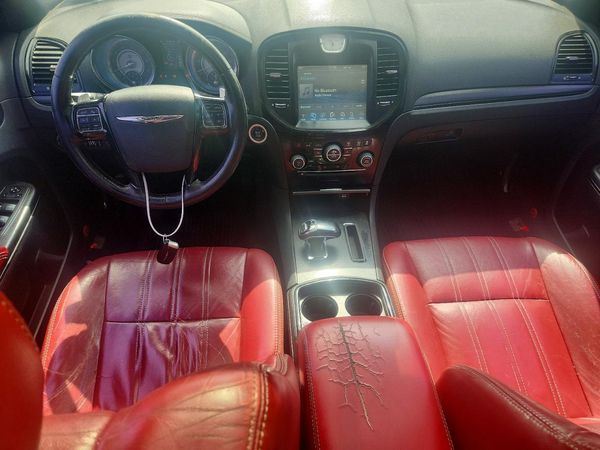 2012 CHRYSLER 300 300S V6 — CKPT