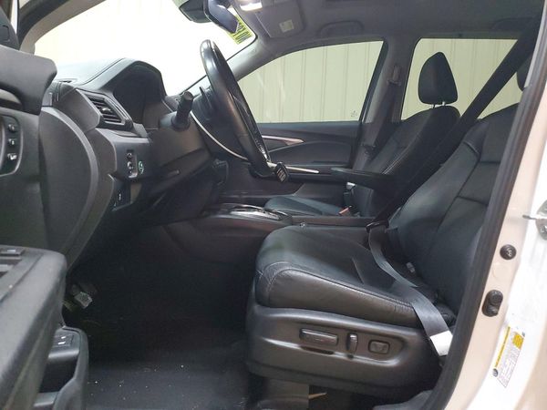 2021 HONDA PILOT SE — DENT