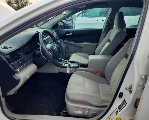 2013 TOYOTA CAMRY — DENT
