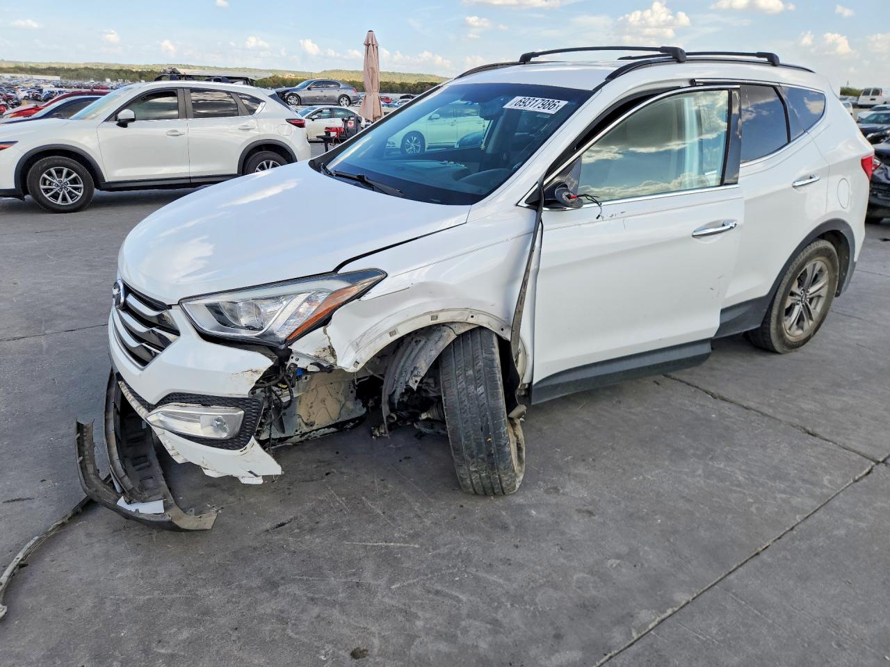 2016 HYUNDAI SANTA FE — Front 3/4