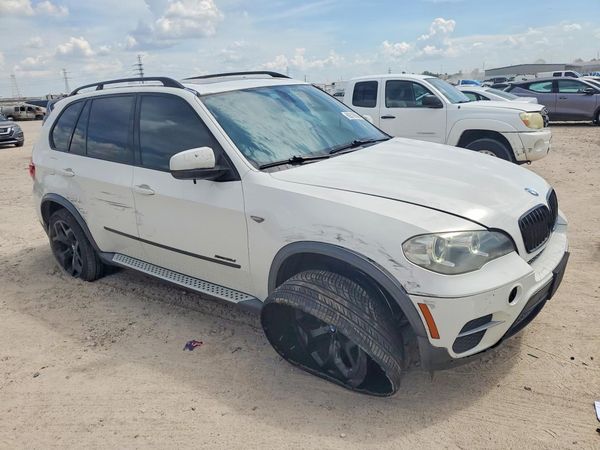 2012 BMW X5 — Passenger 3/4