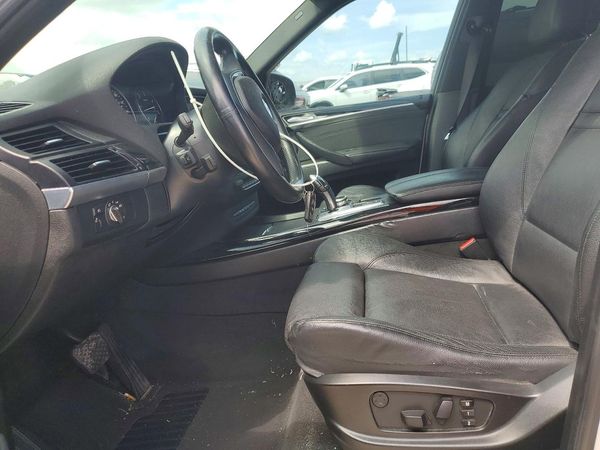 2012 BMW X5 — DENT