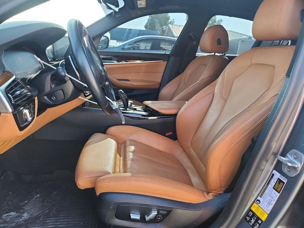 2020 BMW 540 xDrive — DENT
