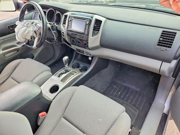 2015 TOYOTA TACOMA Delux Grade — CKPT