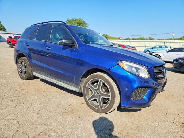 2018 MERCEDES-BENZ GLE — Passenger 3/4
