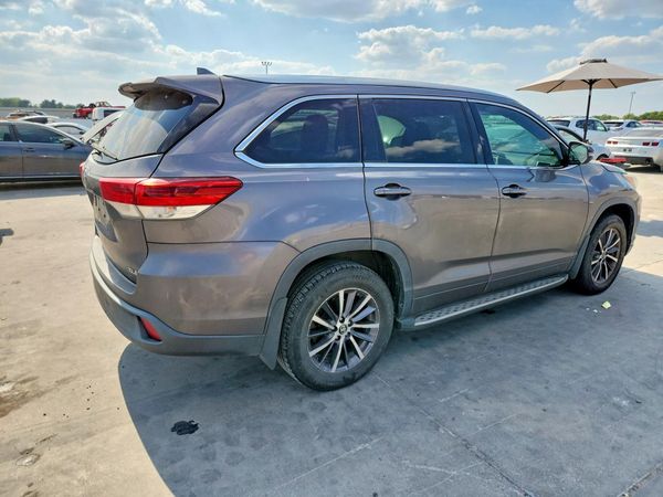 2017 TOYOTA HIGHLANDER — PSRA