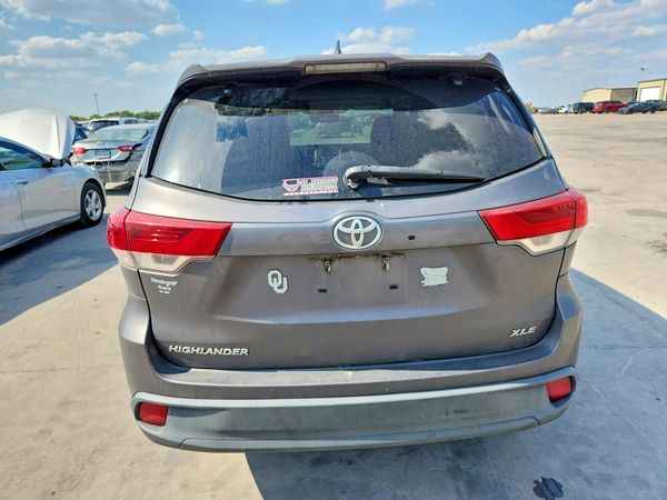 2017 TOYOTA HIGHLANDER — DIRR