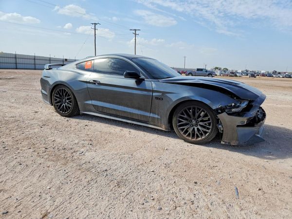 2019 FORD MUSTANG — Passenger 3/4
