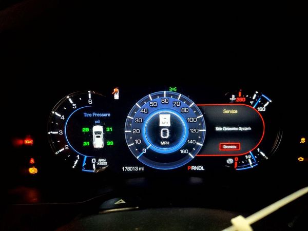 2020 CADILLAC ESCALADE ESV Luxury — ODOM