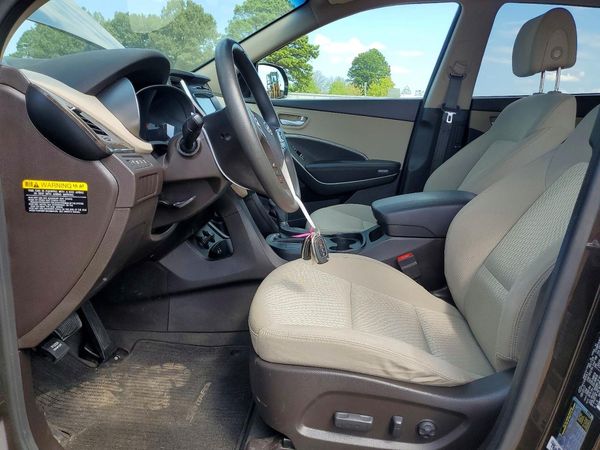 2017 HYUNDAI SANTA FE GI — DENT