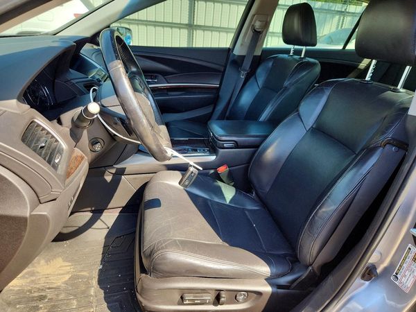 2017 ACURA RLX — DENT