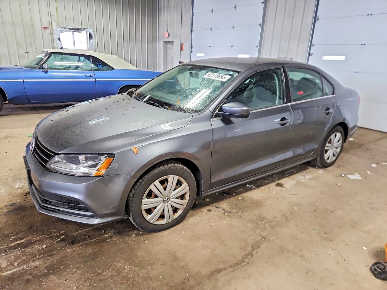 2017 VOLKSWAGEN JETTA — Front 3/4