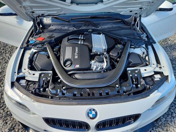 2017 BMW M3 — Engine bay