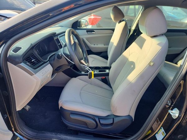 2018 HYUNDAI SONATA SE, Eco — DENT