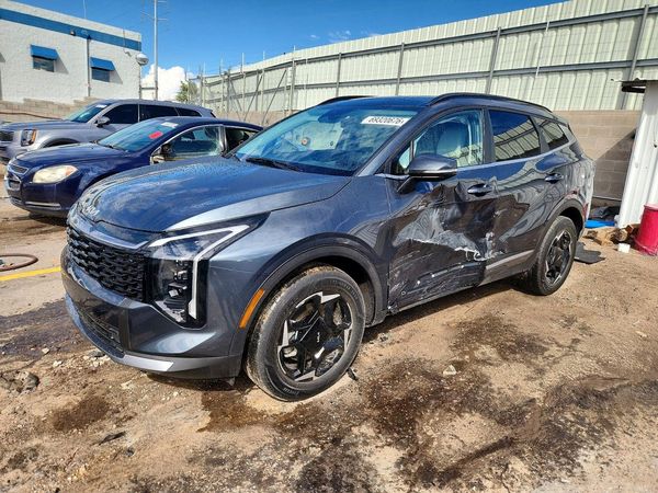 2026 KIA SPORTAGE HYBRID — Front 3/4