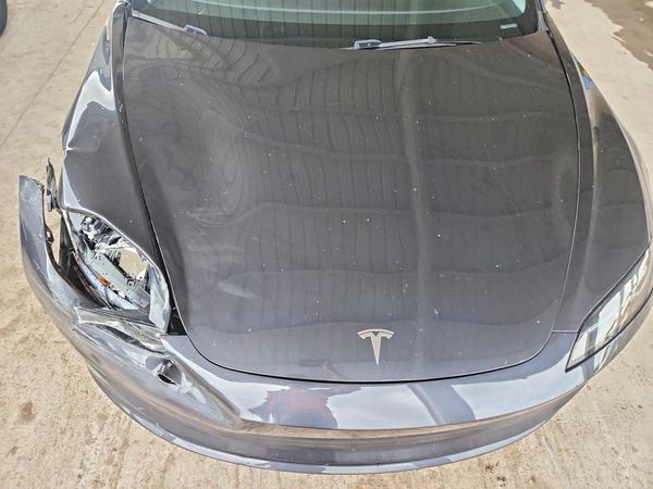 2025 TESLA MODEL 3 — Engine bay