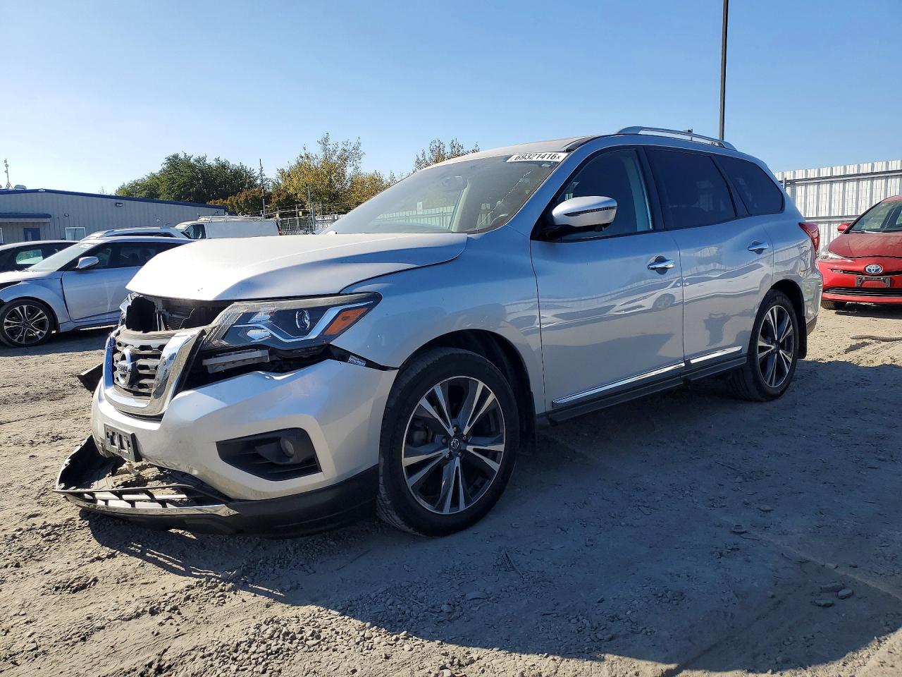 2019 NISSAN PATHFINDER — Front 3/4