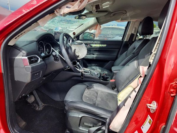 2022 MAZDA CX-5 — DENT
