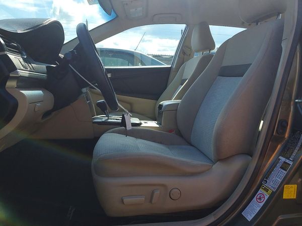 2012 TOYOTA CAMRY — DENT