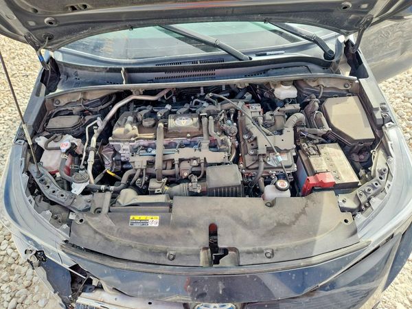 2024 TOYOTA COROLLA — Engine bay