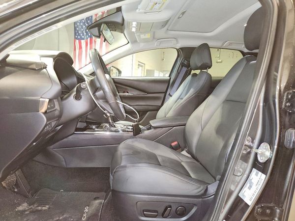 2024 MAZDA CX-30 — DENT