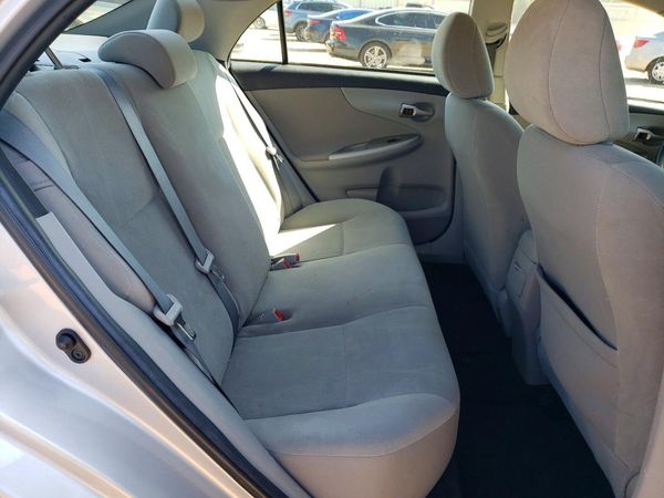 2012 TOYOTA COROLLA