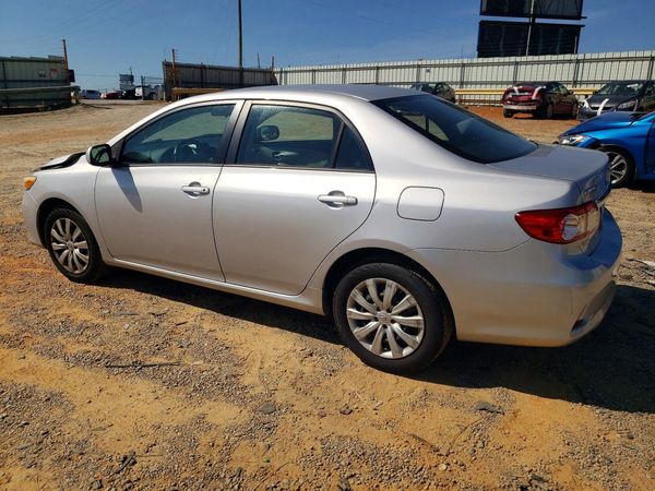 2012 TOYOTA COROLLA