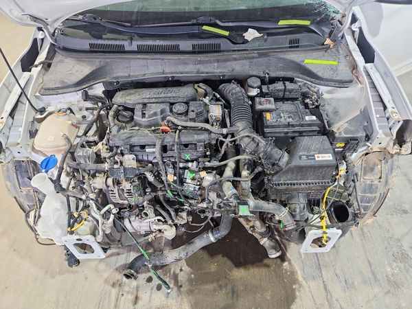 2023 HYUNDAI KONA — Engine bay