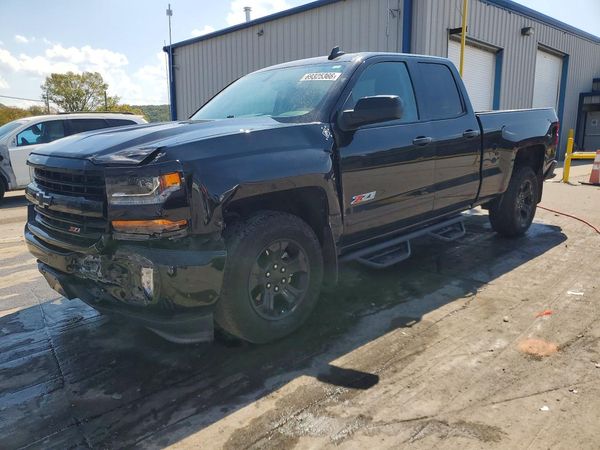 2019 CHEVROLET SILVERADO LT — Front 3/4