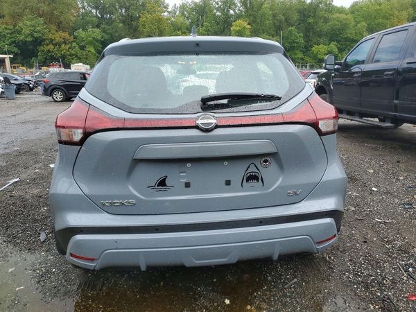 2022 NISSAN KICKS SV — DIRR