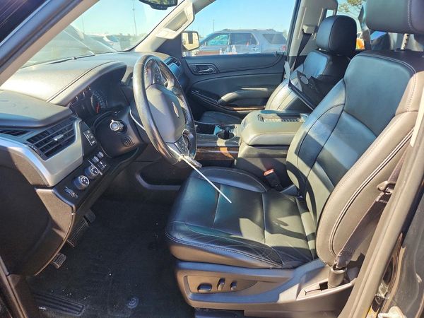 2017 CHEVROLET TAHOE LT — DENT