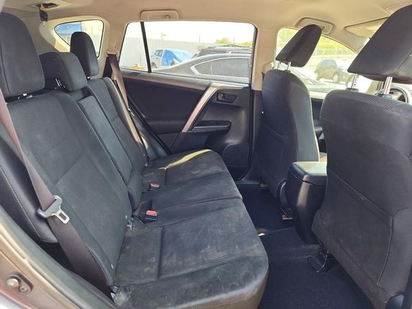 2017 TOYOTA RAV4 LE